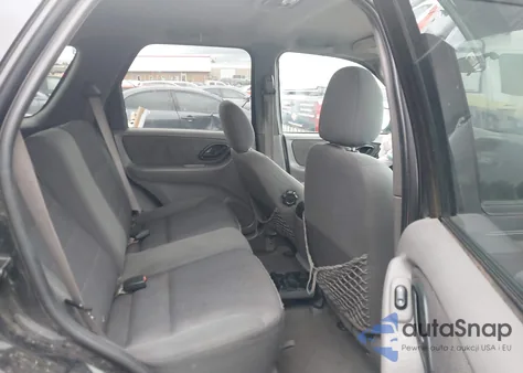 2002 Ford Escape Xlt from USA, damaged, VIN 1FMYU03162KD14069